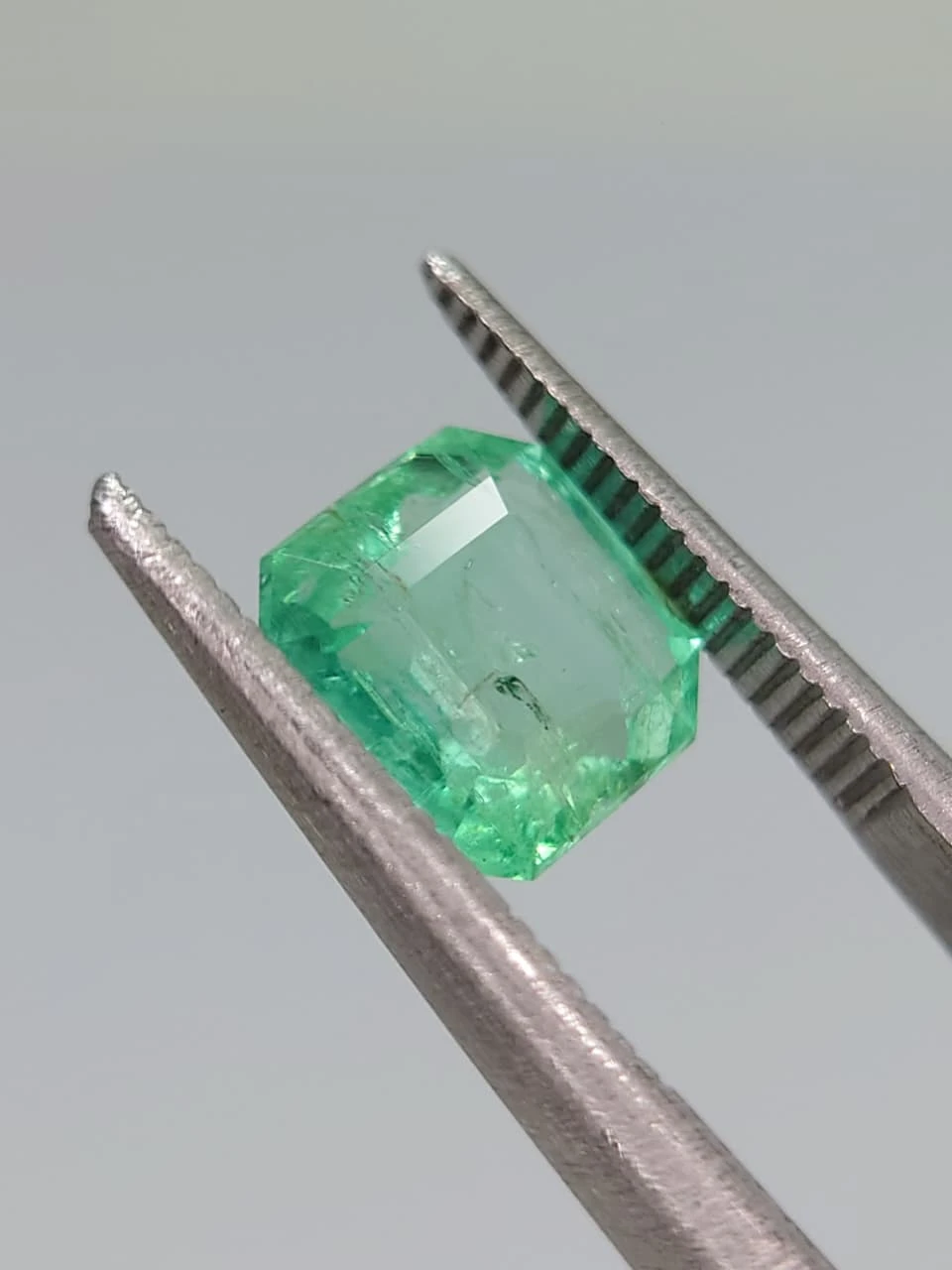 1.68ct Natural Octagon Faceted Panjshir Emerald from Afghanistan — view 4